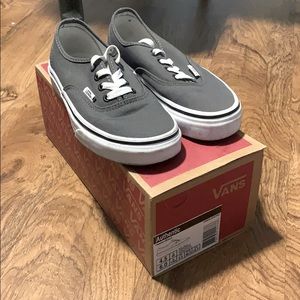Authethic Pewter/Black Vans Women
